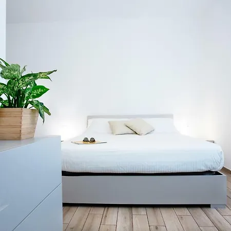 Πανσιόν 6venti Close To The Of Marina Di Modica,5 Minutes Walking Distance About *